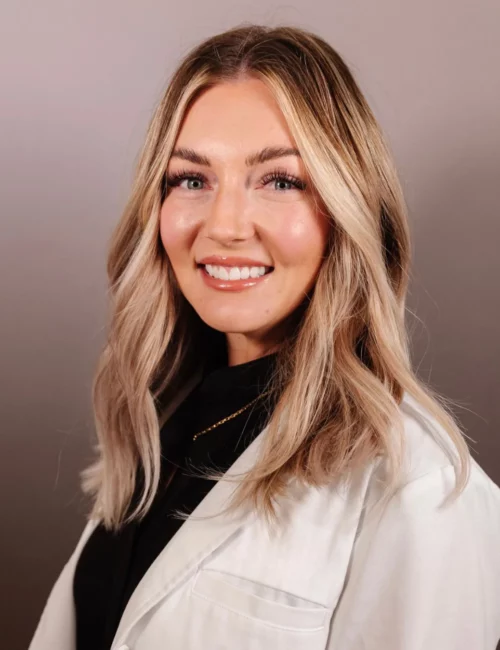Tessa Headshot